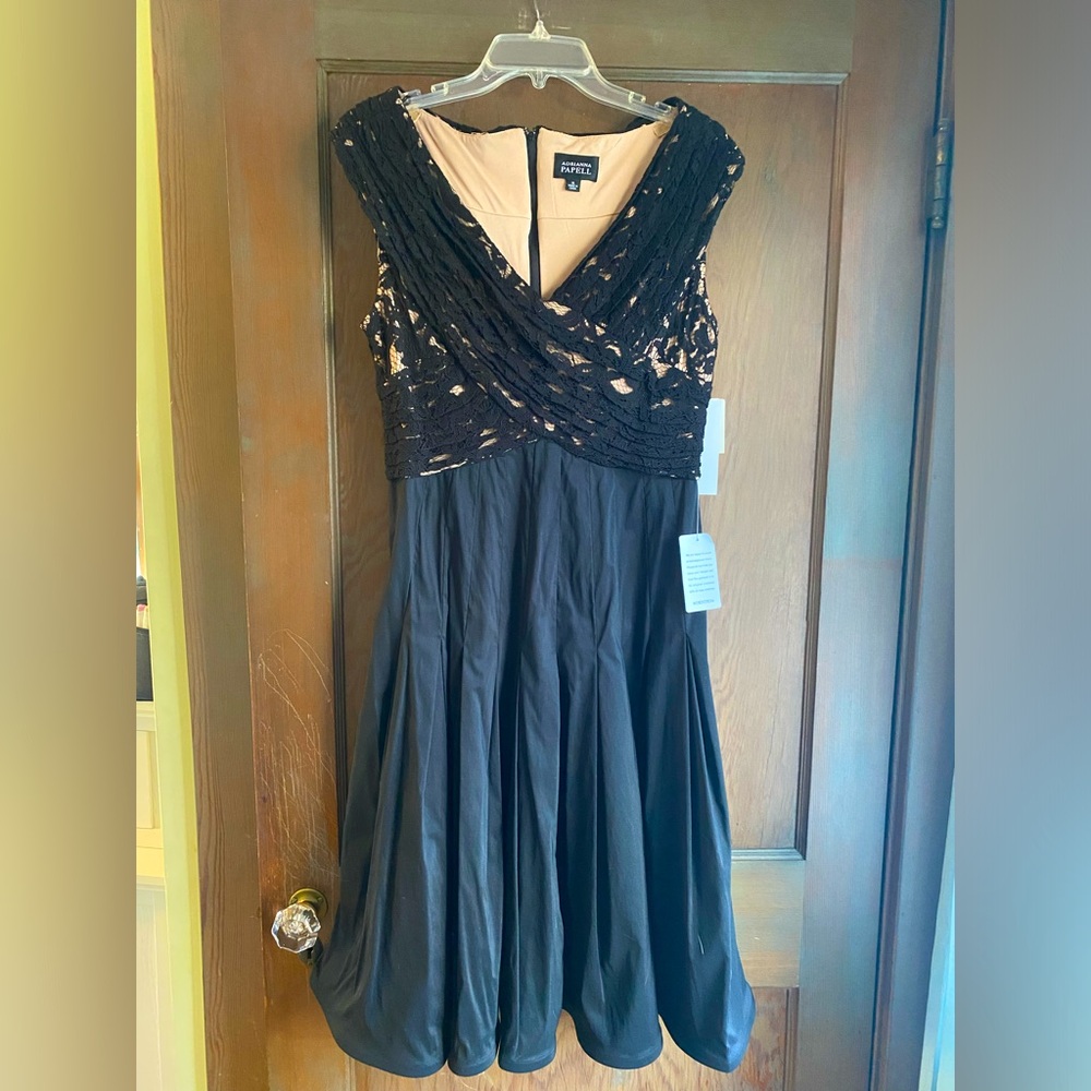 NWT Adrianna Papell Cocktail Dress Black Lace Bodice/Full Taffeta Skirt Size 14